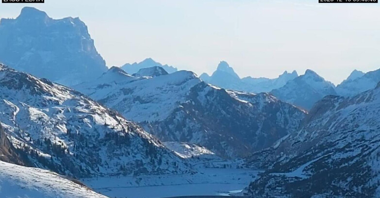 Webcam Canazei-Belvedere  - Lago e Passo Fedaia