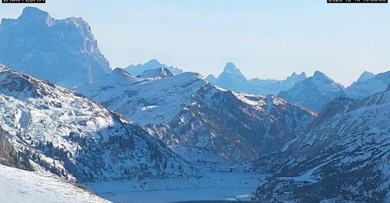 Webcam Canazei-Belvedere  - Lago e Passo Fedaia