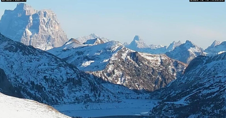 Webcam Canazei-Belvedere  - Lago e Passo Fedaia