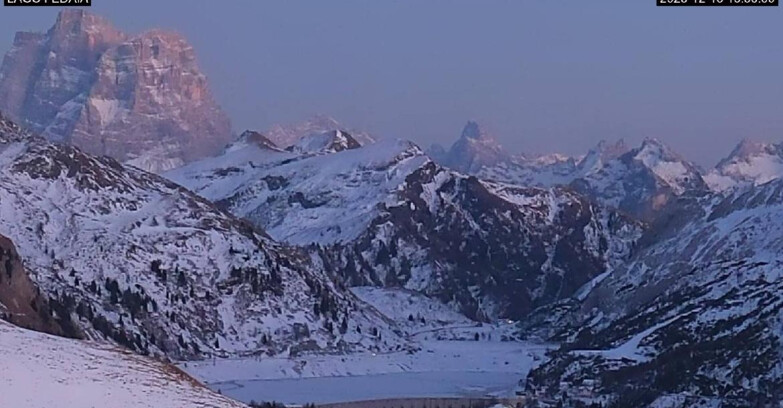 Webcam Canazei-Belvedere  - Lago e Passo Fedaia