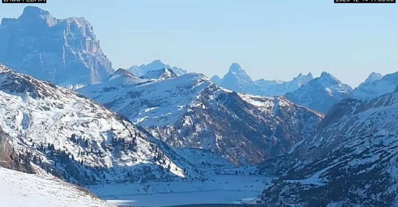 Webcam Canazei-Belvedere - Lago e Passo Fedaia