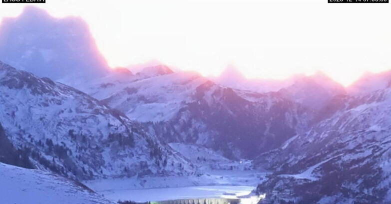 Webcam Canazei-Belvedere - Lago e Passo Fedaia