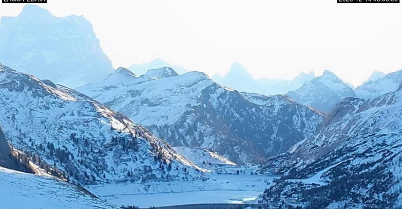 Webcam Canazei-Belvedere - Lago e Passo Fedaia