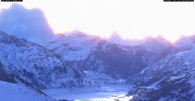 Webcam Canazei Belvedere - Lago e Passo Fedaia