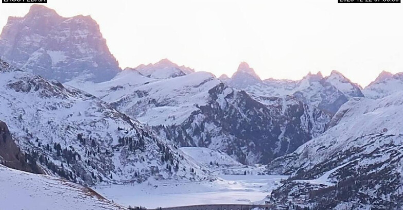 Webcam Canazei Belvedere - Lago e Passo Fedaia