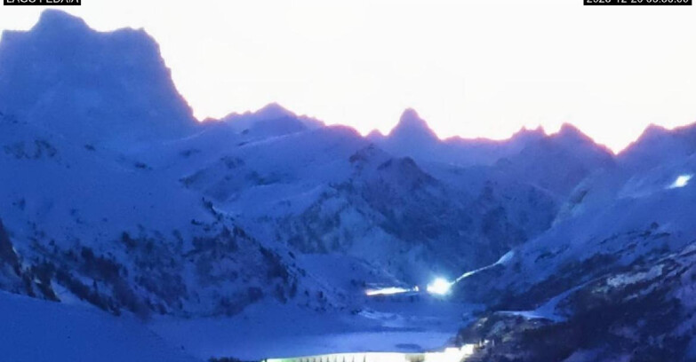 Webcam Canazei-Belvedere - Fedaia Pass