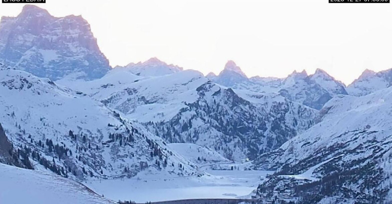 Webcam Canazei Belvedere - Lago e Passo Fedaia