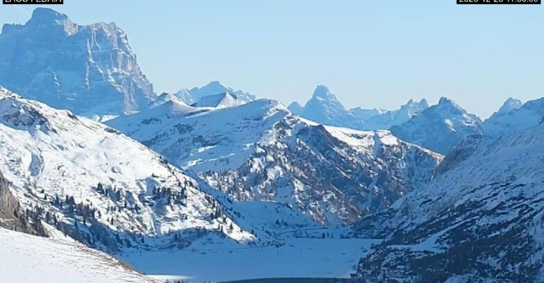 Webcam Canazei-Belvedere - Lago e Passo Fedaia