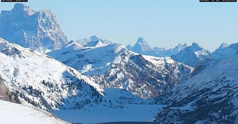 Webcam Canazei-Belvedere - Lago e Passo Fedaia