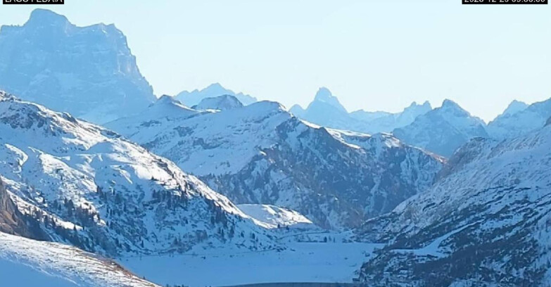 Webcam Canazei-Belvedere  - Lago e Passo Fedaia