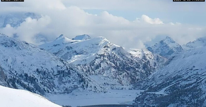 Webcam Canazei-Belvedere - Lago e Passo Fedaia