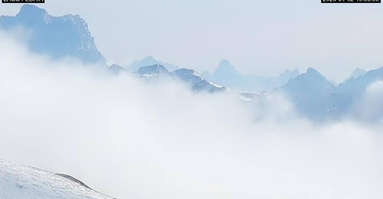 Webcam Canazei-Belvedere  - Lago e Passo Fedaia