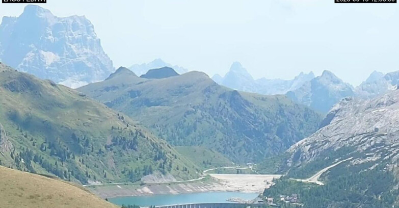 Webcam Canazei Belvedere - Lago e Passo Fedaia