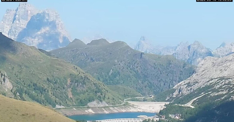Webcam Canazei Belvedere - Lago e Passo Fedaia