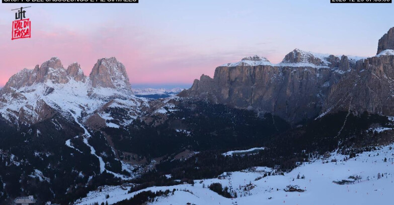 Webcam Canazei-Belvedere  - Canazei - Gruppo del Sassolungo