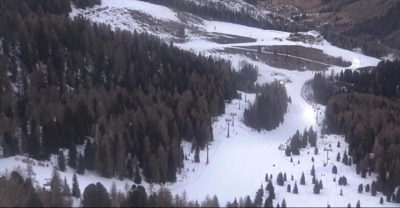 Webcam Moena-Alpe Lusia  - Pista Piavac