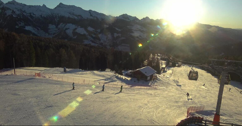 Webcam Bellamonte-Alpe Lusia  - Pista Le Fassane e Morea Snowpark