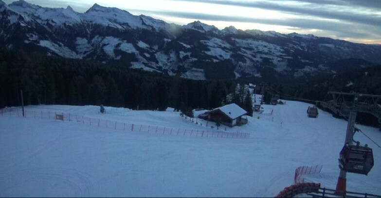 Webcam Bellamonte-Alpe Lusia - Pista Le Fassane e Morea Snowpark