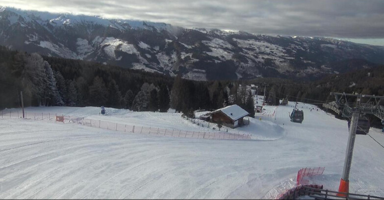 Webcam Bellamonte-Alpe Lusia - Pista Le Fassane e Morea Snowpark