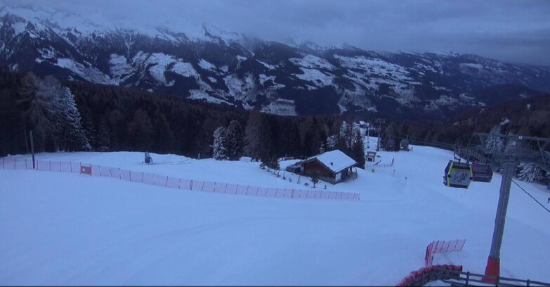Webcam Bellamonte-Alpe Lusia - Pista Le Fassane e Morea Snowpark