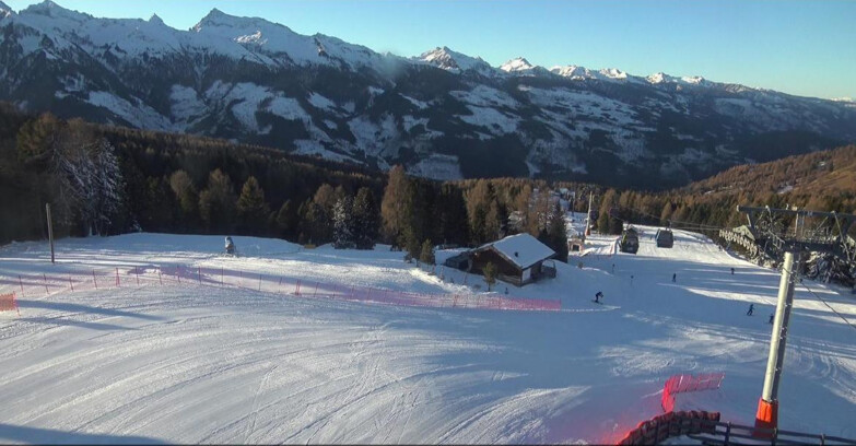 Webcam Bellamonte-Alpe Lusia - Pista Le Fassane e Morea Snowpark