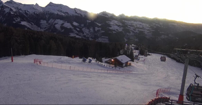 Webcam Bellamonte-Alpe Lusia - Pista Le Fassane e Morea Snowpark