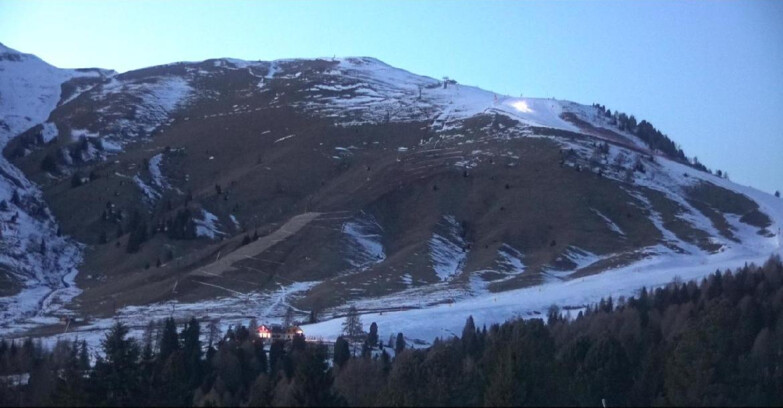 Webcam Bellamonte-Alpe Lusia - Pista direttissima Le Cune