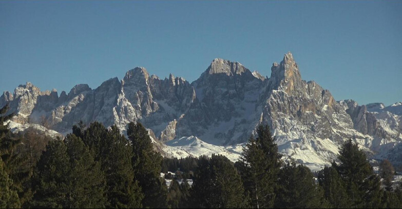 Webcam Bellamonte-Alpe Lusia - Pale di San Martino