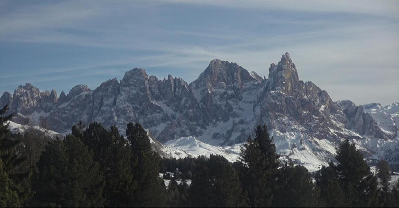 Webcam Bellamonte-Alpe Lusia - Pale di San Martino