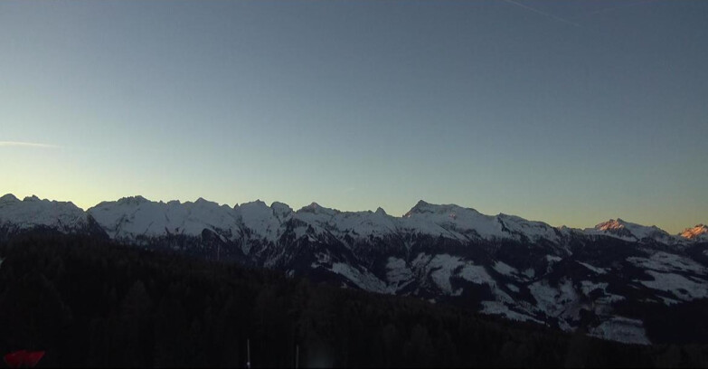 Webcam Bellamonte-Alpe Lusia - Catena del Lagorai