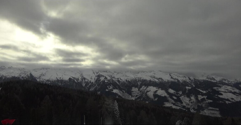 Webcam Bellamonte-Alpe Lusia - Catena del Lagorai