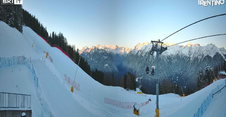 Webcam Пинцоло - Pinzolo - Carè Alto 