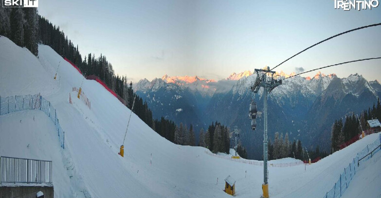 Webcam Пинцоло - Pinzolo - Carè Alto 