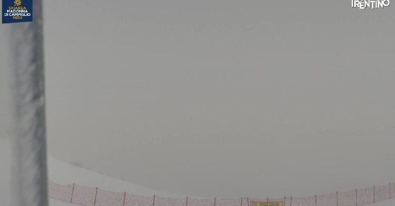 Webcam Pinzolo - Rifugio Doss del Sabion - 2100m