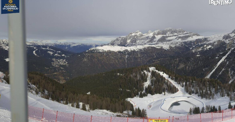 Webcam Pinzolo - Rifugio Doss del Sabion - 2100m