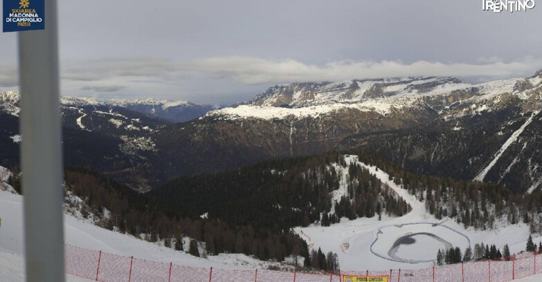 Webcam Pinzolo - Rifugio Doss del Sabion - 2100m
