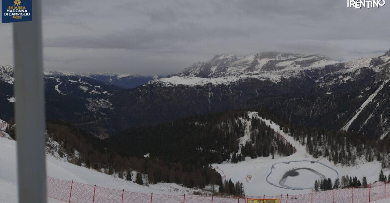 Webcam Pinzolo - Rifugio Doss del Sabion - 2100m