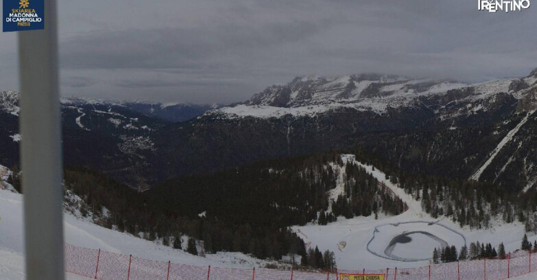 Webcam Pinzolo - Rifugio Doss del Sabion - 2100m