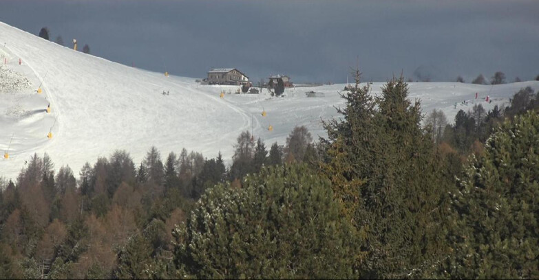 Webcam Bellamonte-Alpe Lusia - Pista Dolomitica