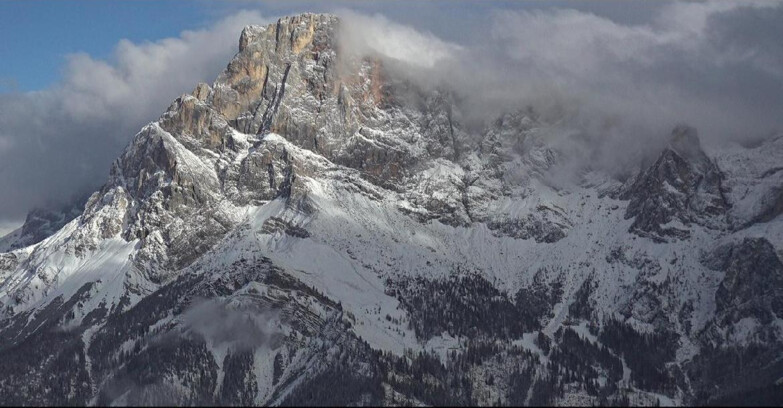 Webcam Сан-Мартино-ди-Кастроцца - Пассо-Ролле - Pale di San Martino