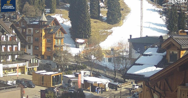 Webcam Madonna di Campiglio (Skiarea Campiglio Dolomiti di Brenta - Val di Sole Val Rendena) - Madonna di Campiglio