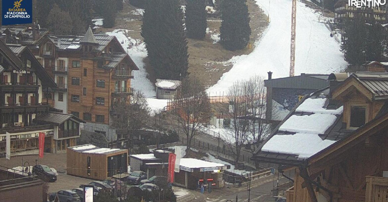 Webcam Madonna di Campiglio (Skiarea Campiglio Dolomiti di Brenta - Val di Sole Val Rendena) - Madonna di Campiglio