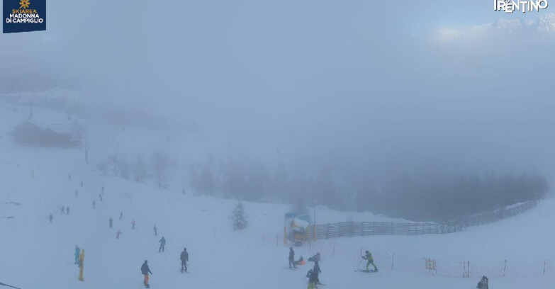 Webcam Madonna di Campiglio - Campiglio Rifugio Viviani 