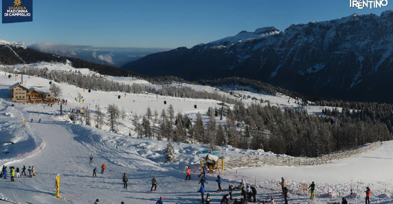 Webcam Madonna di Campiglio - Campiglio Rifugio Viviani 