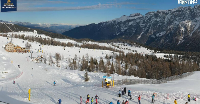 Webcam Madonna di Campiglio - Campiglio Rifugio Viviani 