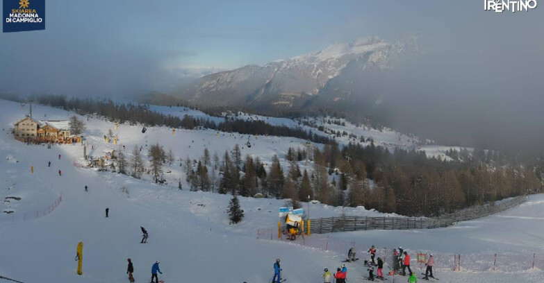 Webcam Madonna di Campiglio - Campiglio Rifugio Viviani 
