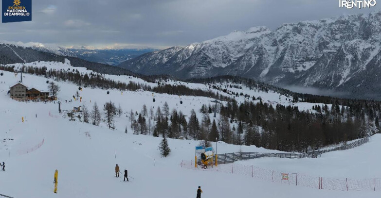 Webcam Madonna di Campiglio - Campiglio Rifugio Viviani 