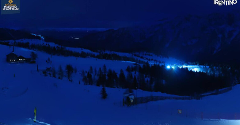 Webcam Мадонна-ди-Кампильо  - Rifugio Viviani