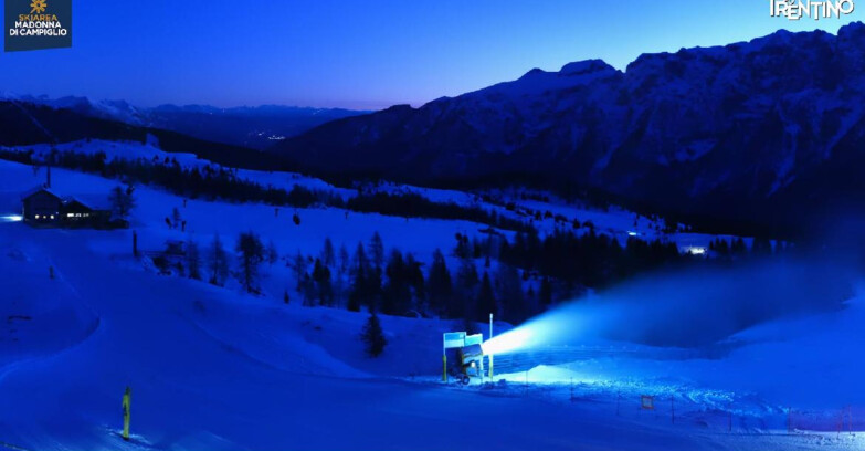Webcam Madonna di Campiglio - Rifugio Viviani