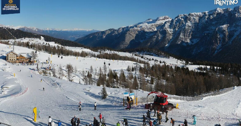 Webcam Madonna di Campiglio - Campiglio Rifugio Viviani 